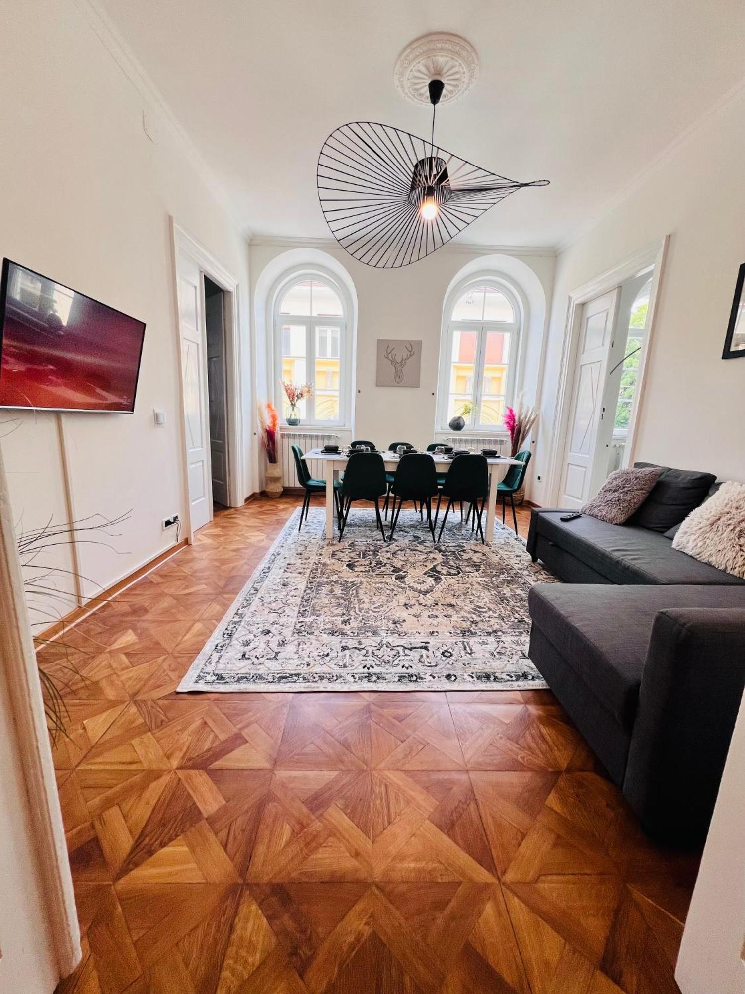 Suite Mitteleuropa Private Parking Trieste Dış mekan fotoğraf